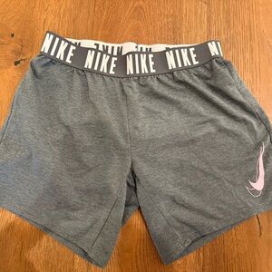 Nike girls Athletic Shorts in Gray with Pink Logo